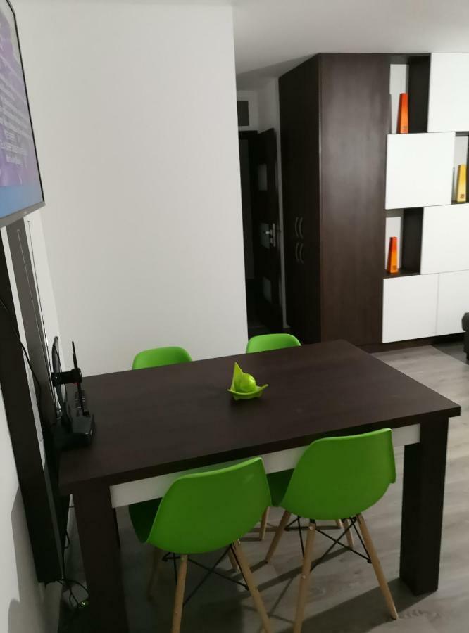 Centrum Apartman Leyla 바르데요프 외부 사진